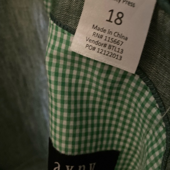 Green Blazer - Picture 4 of 4